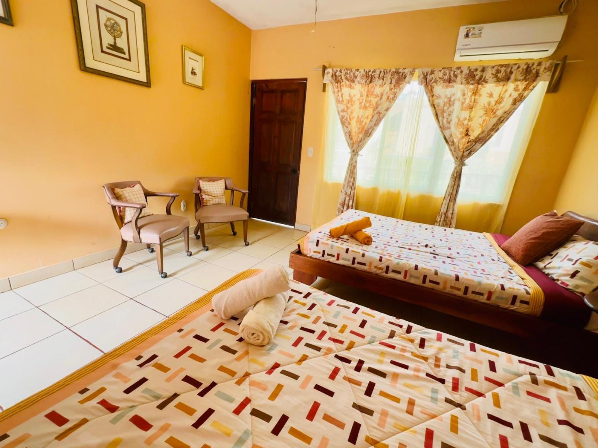 Hotel Georgi Cr Veintisiete de Abril Ngoại thất bức ảnh